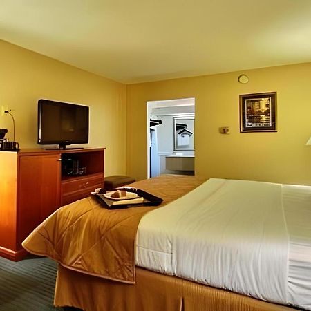 Lifestyle Inn Cedar Falls Eksteriør bilde