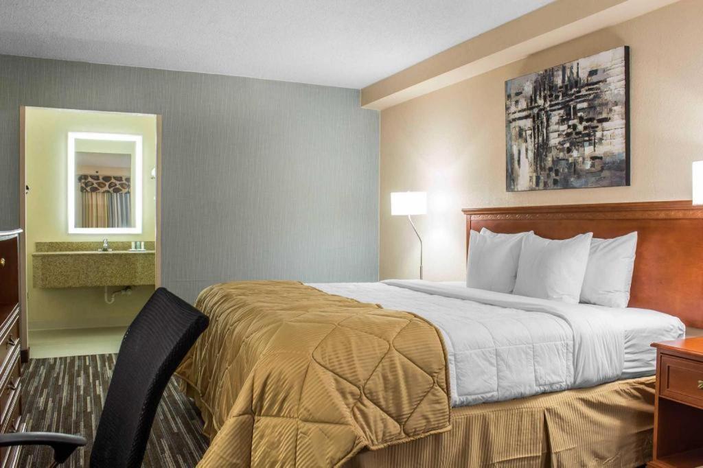 Lifestyle Inn Cedar Falls Eksteriør bilde