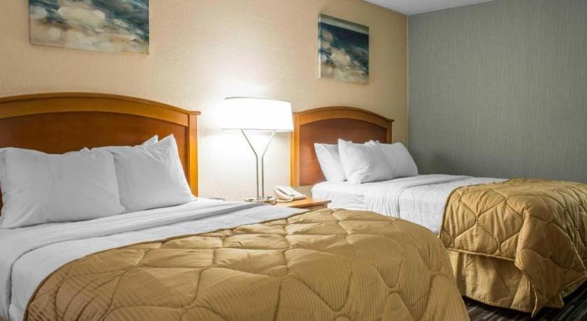 Lifestyle Inn Cedar Falls Eksteriør bilde