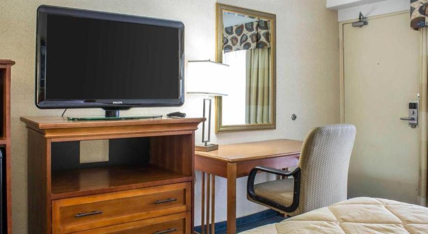 Lifestyle Inn Cedar Falls Eksteriør bilde